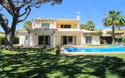Villa Pinhal